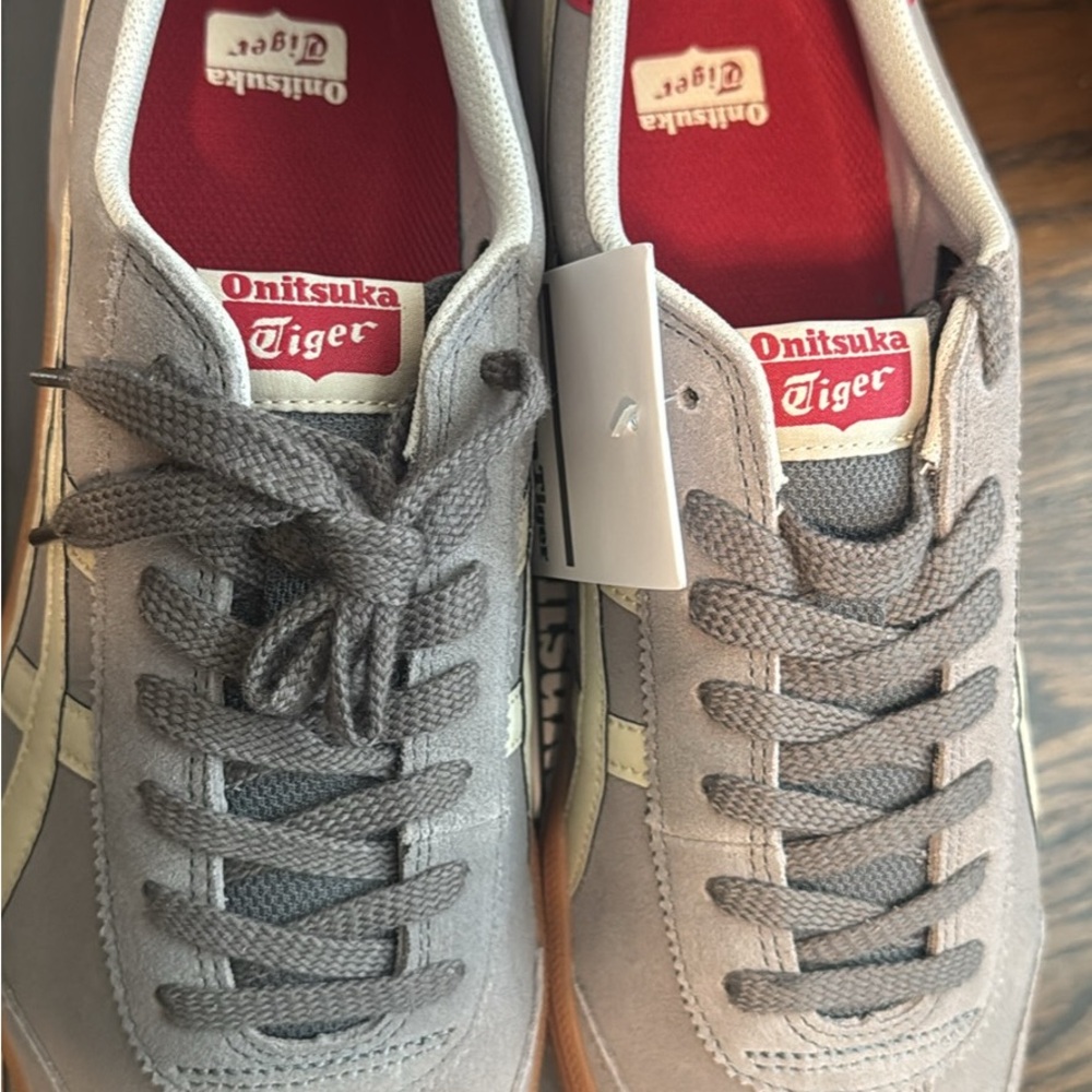 Onitsuka Tiger by Asics Men's Gray and Cream Sneakers